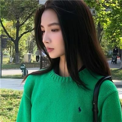 隔楼女孩：我们之间的层距